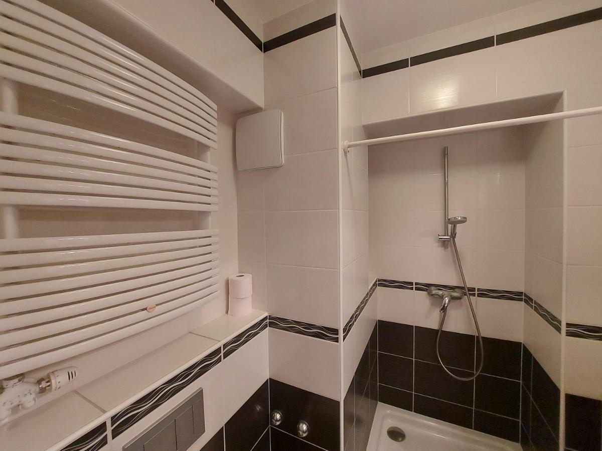 קישקונהלש Csipke Hotel מראה חיצוני תמונה